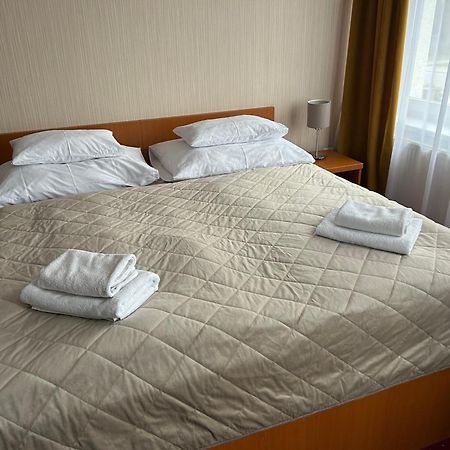 Hotel Evan U Hoffera Topoľčany 외부 사진