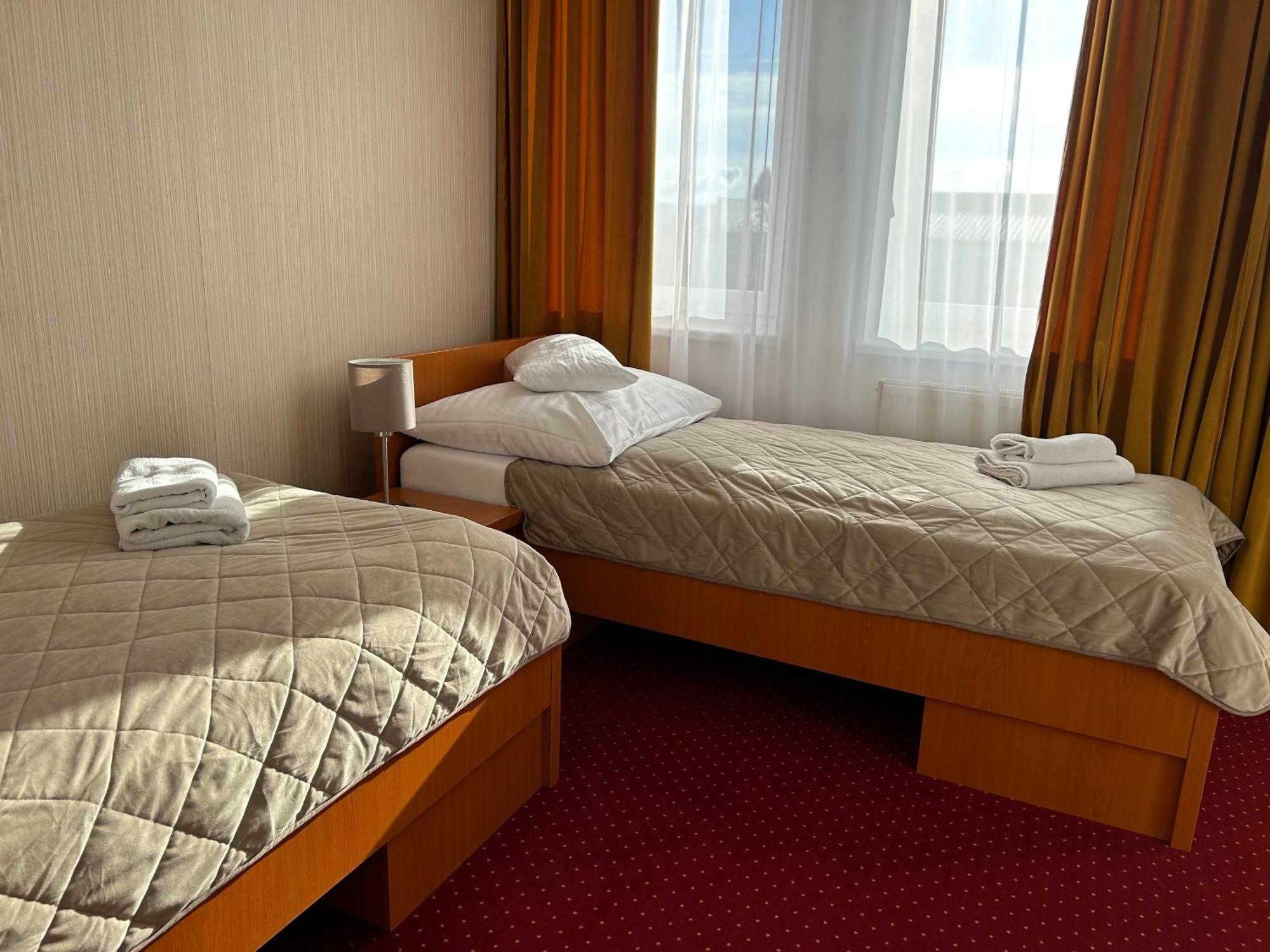 Hotel Evan U Hoffera Topoľčany 외부 사진